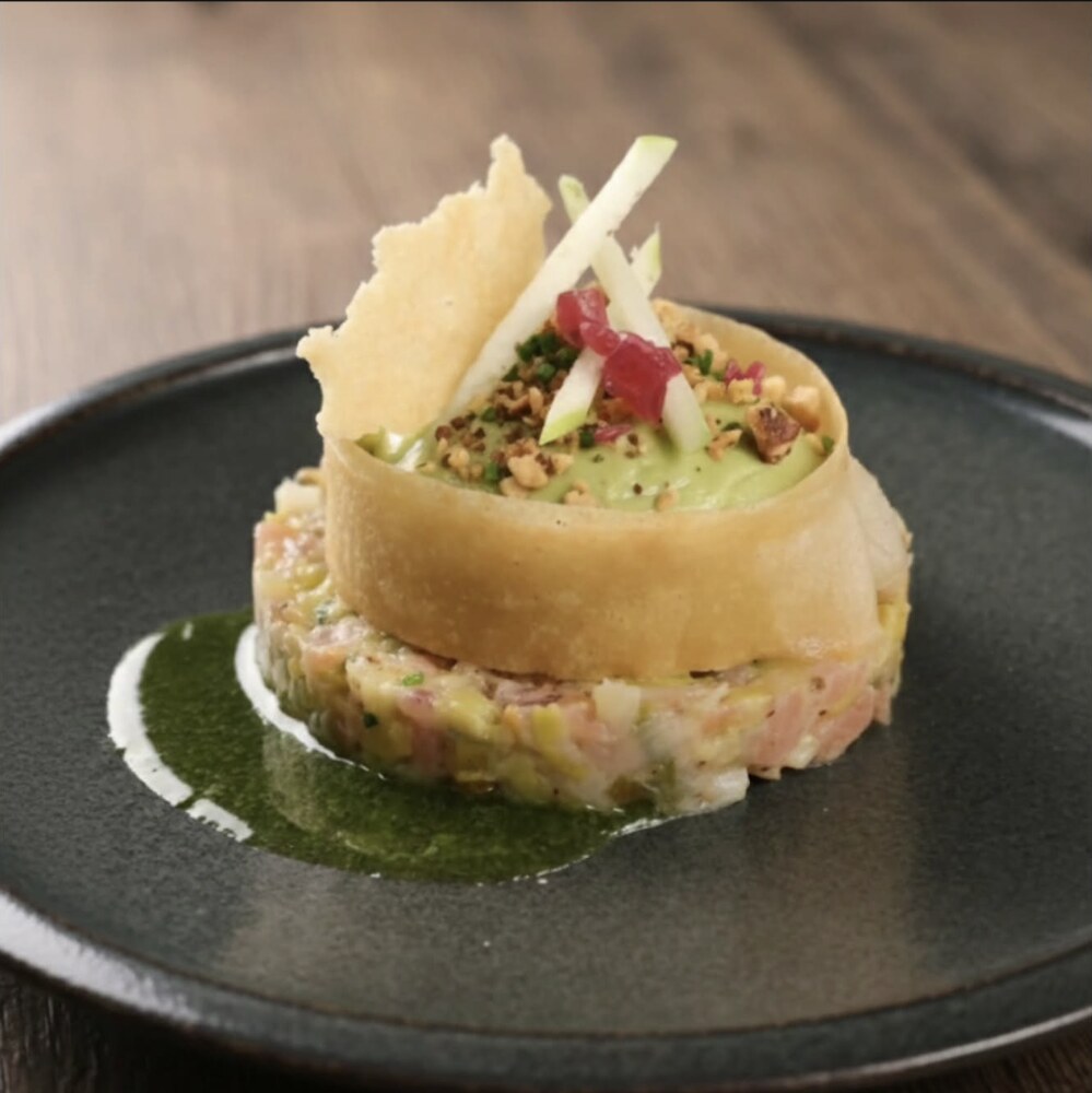 Tartare de saumon fumé, pomme granny smith et guacamole du Dandelion Café